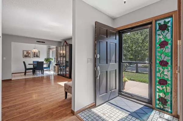 13399 Hughes CT, Saint Paul, MN 55124