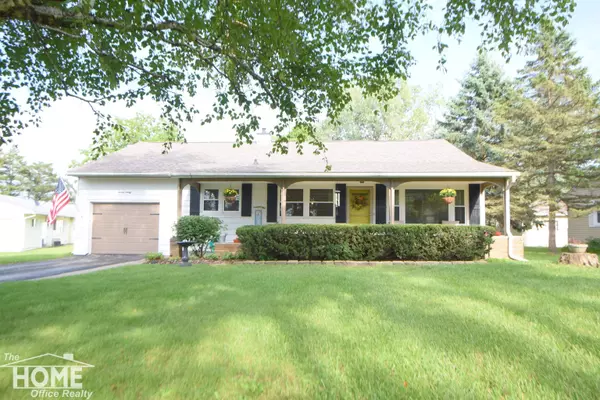 1230 Center Street, Owosso, MI 48867