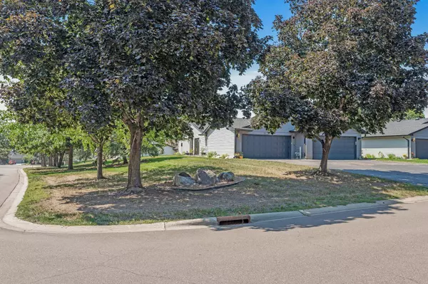 13399 Hughes CT, Saint Paul, MN 55124