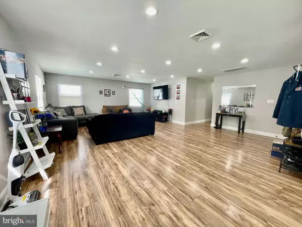 29 MILLSTONE LN, Willingboro, NJ 08046