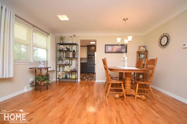 1230 Center Street, Owosso, MI 48867