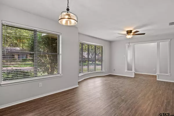 516 Brookwood Drive, Mt Pleasant, TX 75455