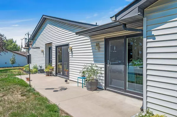 13399 Hughes CT, Saint Paul, MN 55124