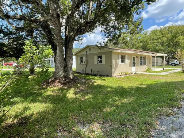 37210 TREFOIL LN, Umatilla, FL 32784