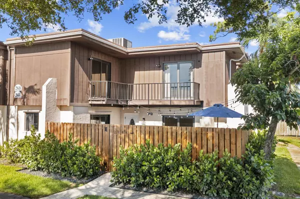 2844 Kirk RD, Lake Worth Beach, FL 33461