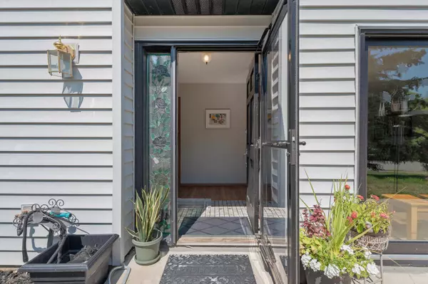 13399 Hughes CT, Saint Paul, MN 55124