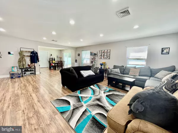 29 MILLSTONE LN, Willingboro, NJ 08046