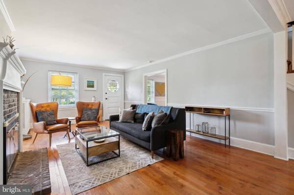 3133 W QUEEN LN, Philadelphia, PA 19129