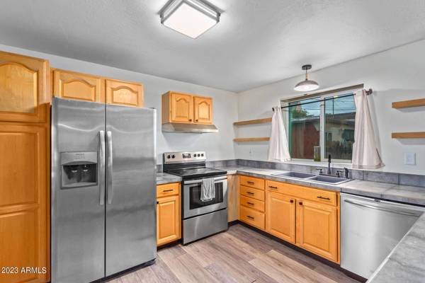 13046 N 19TH Way, Phoenix, AZ 85022