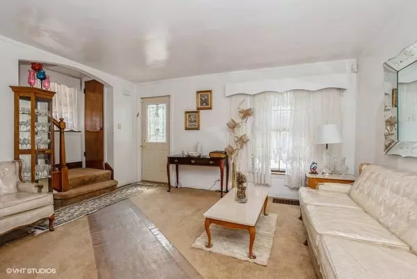 2152 E 96th ST, Chicago, IL 60617