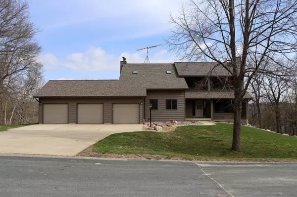 575 White Birch CT NW, Oronoco, MN 55960