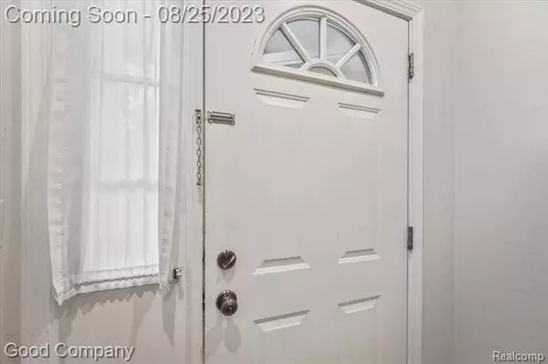 254 LYN ANNE, Ann Arbor, MI 48103