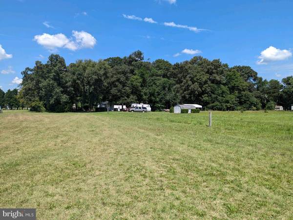 12987 SEASHORE HWY, Georgetown, DE 19947