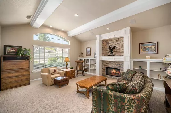 1104 Kimberly CT, Roseville, CA 95661