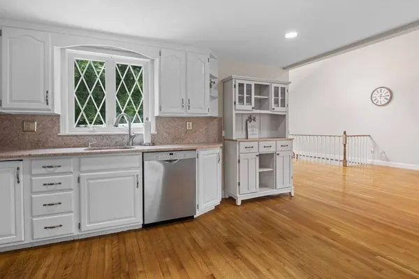 75 Lake Street, Braintree, MA 02184