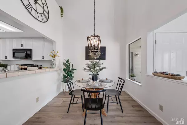 3762 Stoneglen N, Richmond, CA 94806