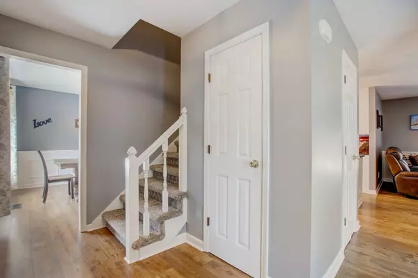 580 S Harbour DR, Noblesville, IN 46062