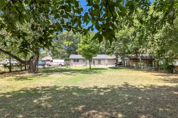 1626 Greenlawn Drive, Dallas, TX 75253