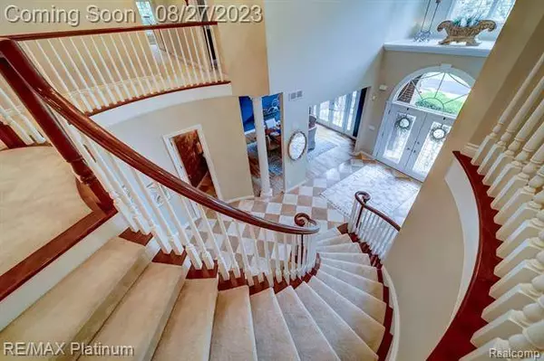 7326 FOREST Way, Brighton, MI 48116