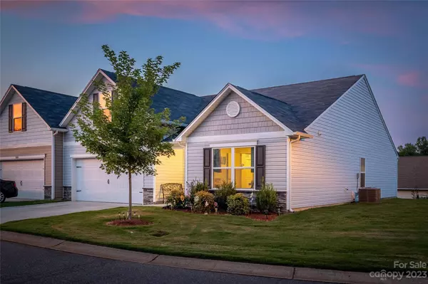 1650 Amberlight CIR, Salisbury, NC 28144