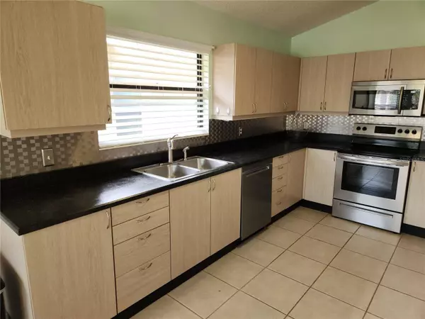 910 ASHMEADE CT, Port Orange, FL 32127