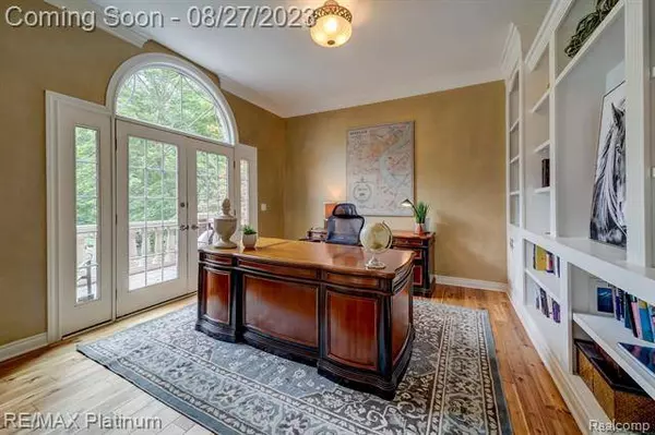 7326 FOREST Way, Brighton, MI 48116