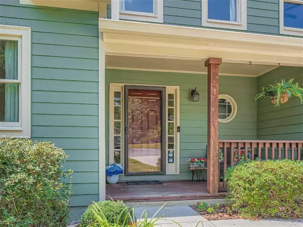 1160 Pine Grove DR, Alpharetta, GA 30009