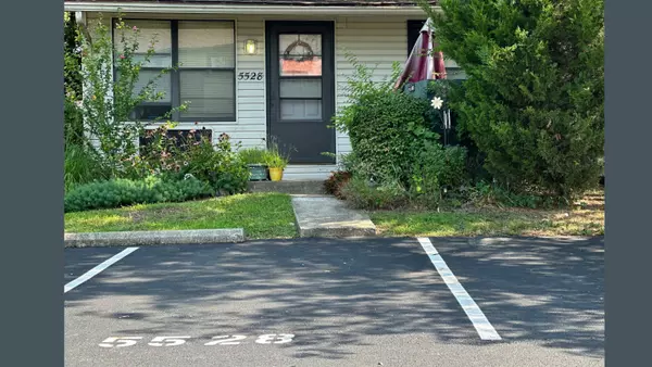 5528 Pipers Meadow Drive, Columbus, OH 43228