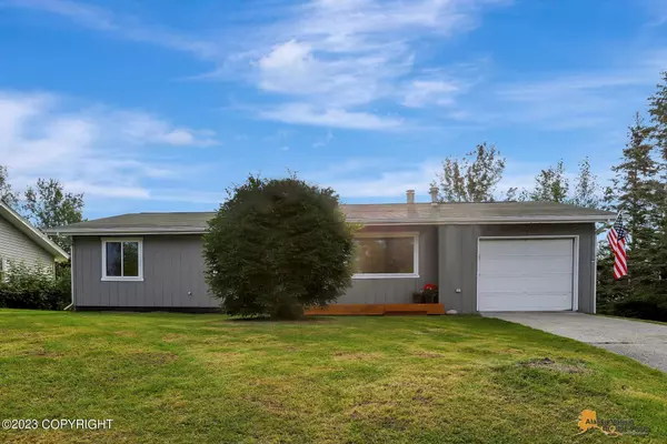 155 S Montgomery WAY, Palmer, AK 99645