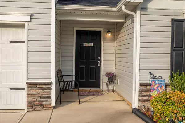 1650 Amberlight CIR, Salisbury, NC 28144