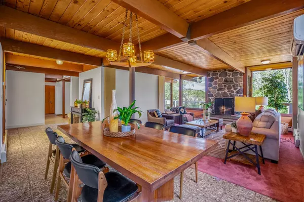 600 Camino Encantado, Los Alamos, NM 87544