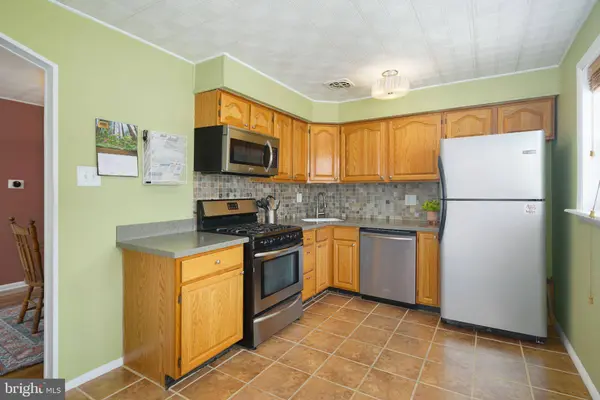 7215 SHALKOP ST, Philadelphia, PA 19128