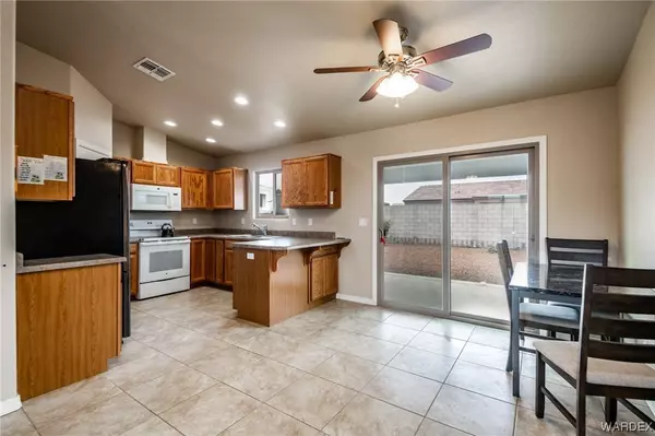 2873 E Casa Linda, Kingman, AZ 86409