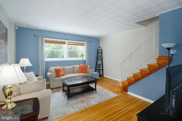 7215 SHALKOP ST, Philadelphia, PA 19128