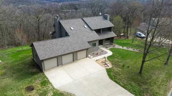 575 White Birch CT NW, Oronoco, MN 55960