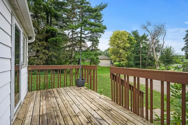 5373 Babcock TRL, Inver Grove Heights, MN 55077