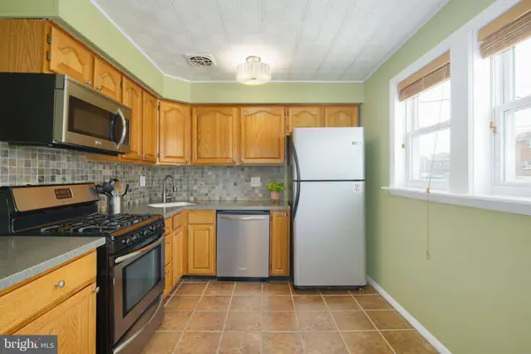 7215 SHALKOP ST, Philadelphia, PA 19128