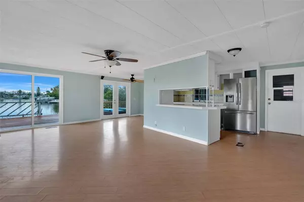 6241 TOWER DR, Hudson, FL 34667