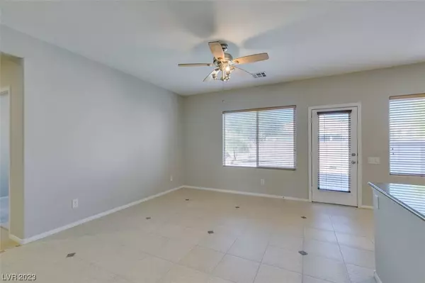 3033 Dowitcher Avenue, North Las Vegas, NV 89084