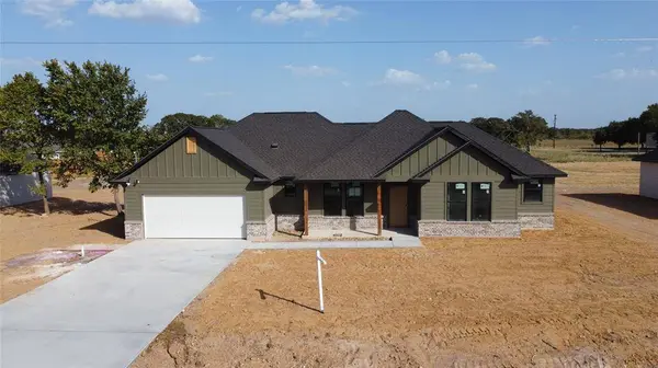 679 3RD ST, Somerville, TX 77879