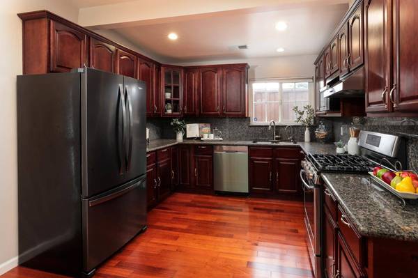 36613 Burdick ST, Newark, CA 94560