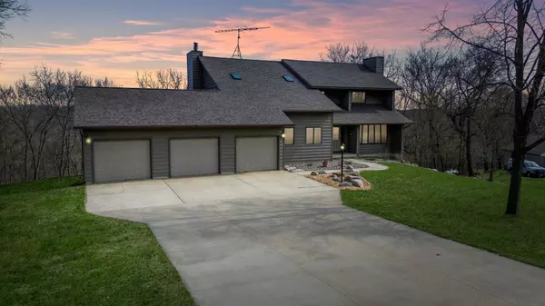 575 White Birch CT NW, Oronoco, MN 55960