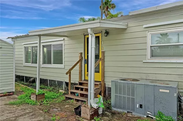 6241 Tower DR, Hudson, FL 34667