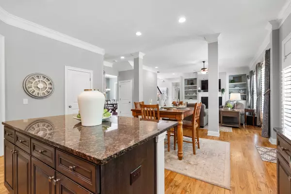 3810 Stanford DR, Cumming, GA 30041