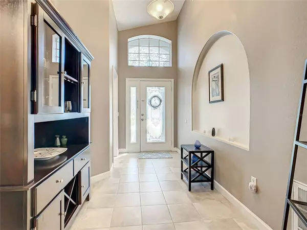 932 CASSIA DR, Davenport, FL 33897