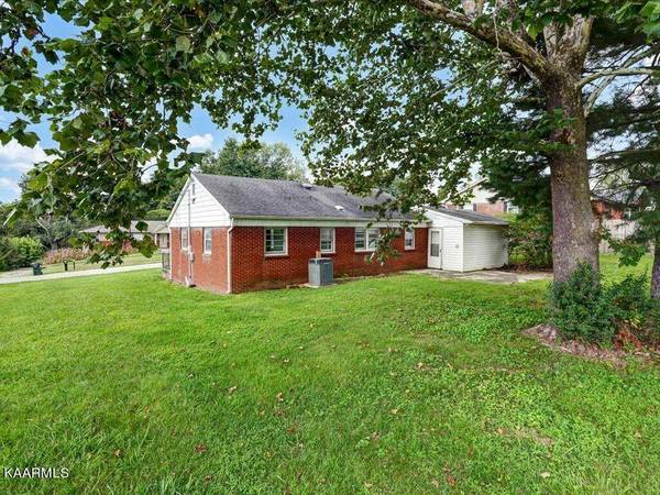 444 W Sunset Hills, Morristown, TN 37814