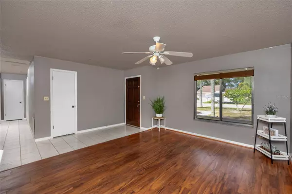 1931 HASTINGS DR, Clearwater, FL 33763