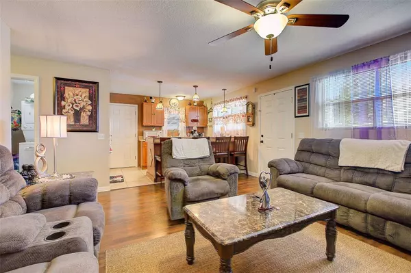 1421 E LINEBAUGH AVE #A, Tampa, FL 33612