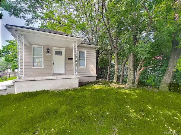 8701 MAXWELL Avenue, Warren, MI 48089