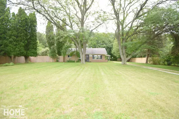 2838 N Chipman Road, Owosso, MI 48867